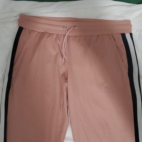 Asos pink joggers - Picture 2 of 4